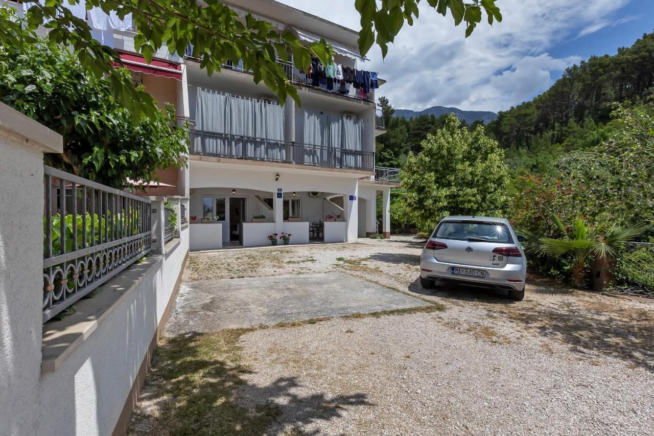 Sea Breeze Studios Tučepi Exterior foto